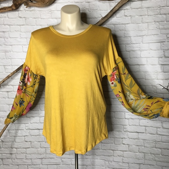 PLUS - Veveret Top Floral LS Mustard - Picture 6 of 9